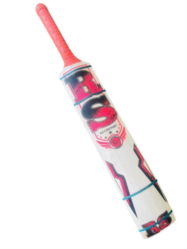 Sri Lankan Albizia wood cricket bat 650–700g for softball and recreational cricket