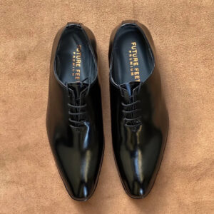 Glossy black full grain cow leather whole-cut Oxford shoes